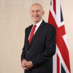 John Healey wari Minisitiri w’Ingabo w’u Bwongereza.