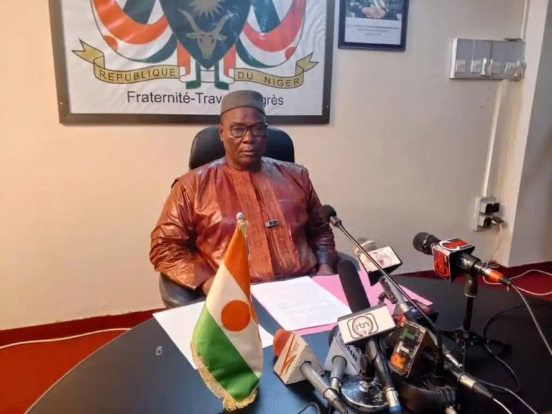 Minisitiri w’Ubutabera wa Niger, Alio Daouda avugako gushyiraho itegeko rihana ubutinganyi ari icyemezo bafashe nta gitutu kibayeho.