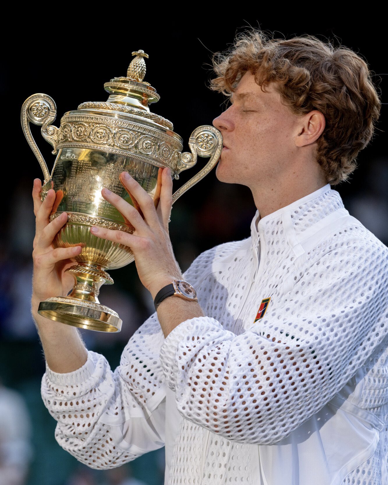 Jannik Sinner akomeje kwandika amateka yegukana Wimbledon ya kabiri yikurikiranya.