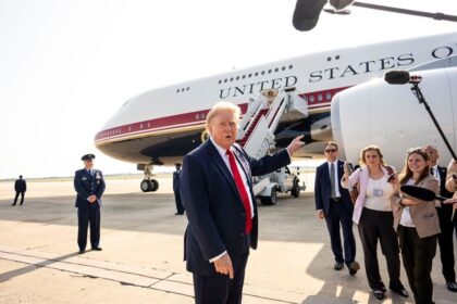 Perezida Donald Trump n’ikinyamakuru The New York Times ntibavuga rumwe biturutse kuba kugusohora inkuru ivuga ku mpungenge z’umutekano wa Air Force One.