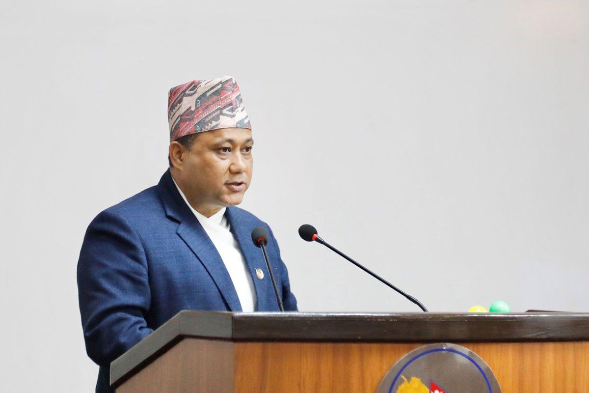 Shisir Khanal, Minisitiri w’Ububanyi n’Amahanga wa Nepal avugako icyo ubuyobozi bushyize imbere ari ugushaka abantu bagikomeje kubura.